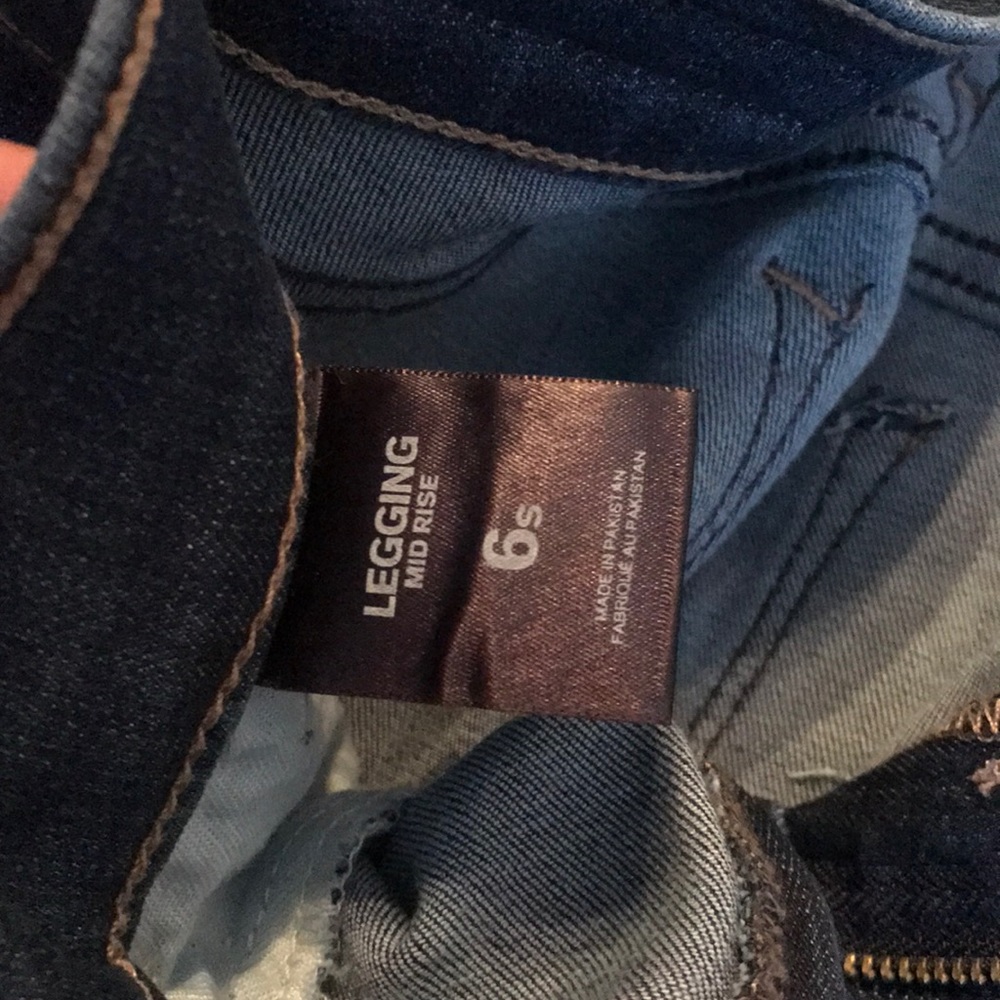 Jeans - Picture 3 of 3